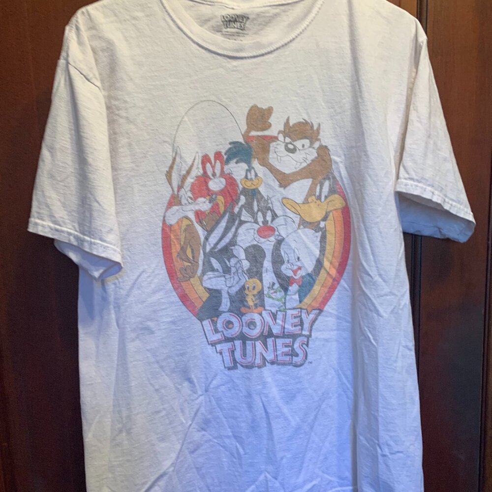 Looney Tunes Boys Large Graphic Short Sleeve T Shirt SELLING AS IS